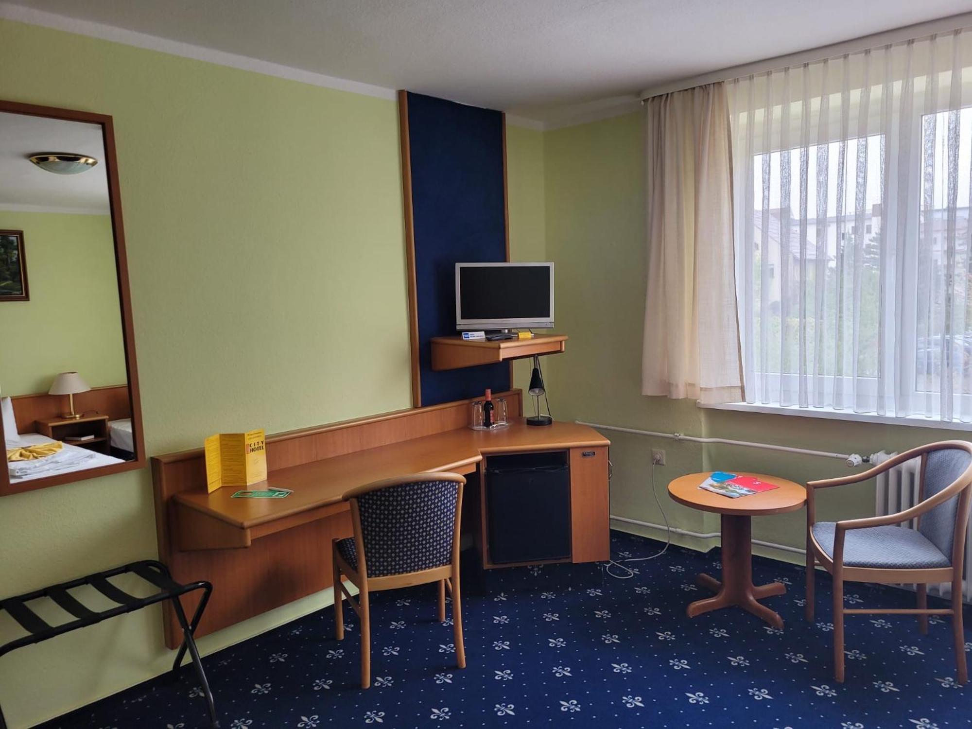 City-hotel 3*