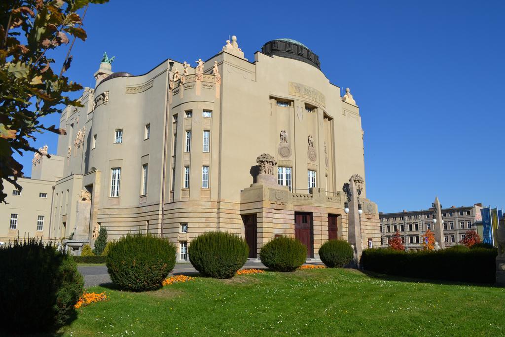 City-hotel Casa de hóspedes